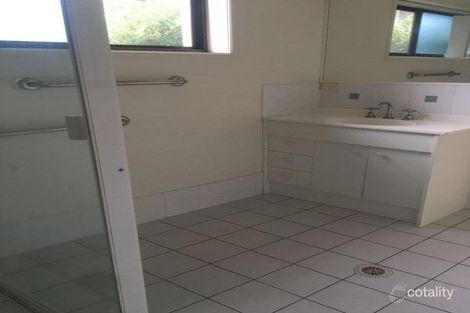 Property photo of 16 Surfside Crescent Pottsville NSW 2489