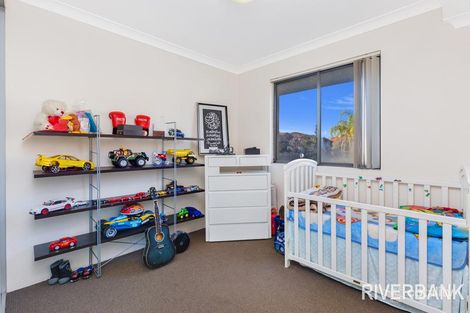 Property photo of 77-79 Mountford Avenue Guildford NSW 2161