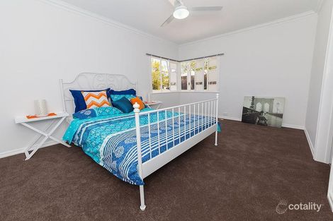 Property photo of 2 Foote Street Newtown QLD 4305