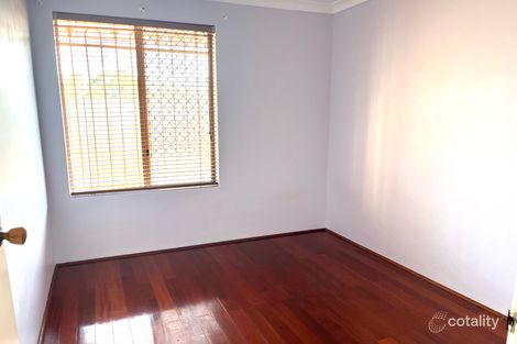 Property photo of 27 Liquidambar Heights Mirrabooka WA 6061