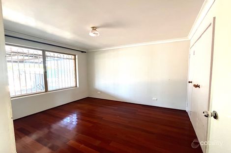 Property photo of 27 Liquidambar Heights Mirrabooka WA 6061