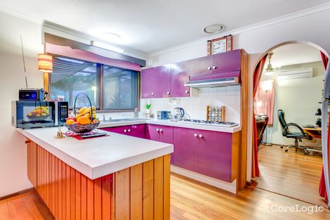 Property photo of 14 Knight Court Endeavour Hills VIC 3802