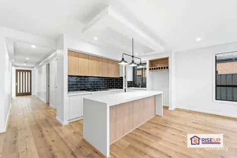 Property photo of 5 Bistre Road Tarneit VIC 3029