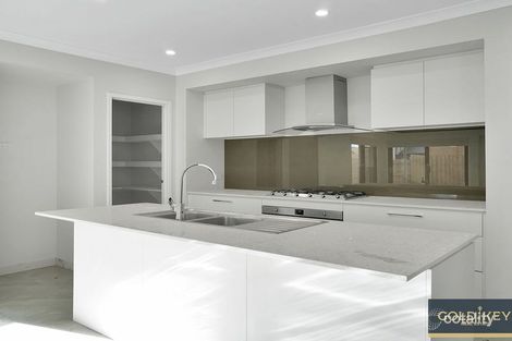 Property photo of 39 Kangaroo Crescent Aintree VIC 3336