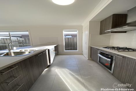 Property photo of 2 Ovata Court Andrews Farm SA 5114