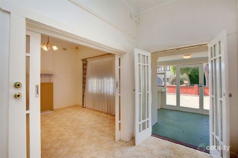 Property photo of 1 Fisher Terrace Glenelg North SA 5045