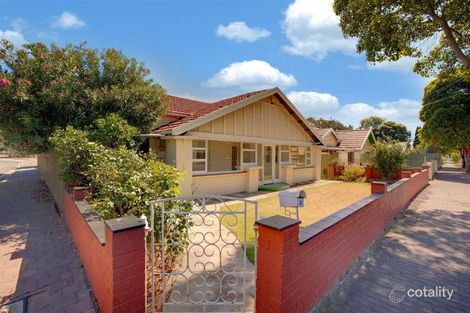 Property photo of 1 Fisher Terrace Glenelg North SA 5045