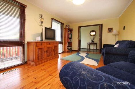 Property photo of 11 Durham Court Somerville VIC 3912