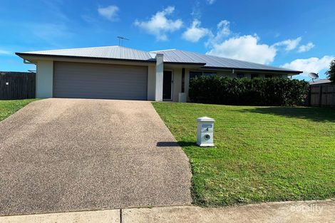 4 Dobinson St, Bucasia, QLD 4750