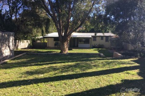 Property photo of 4 Valley Road Halls Head WA 6210