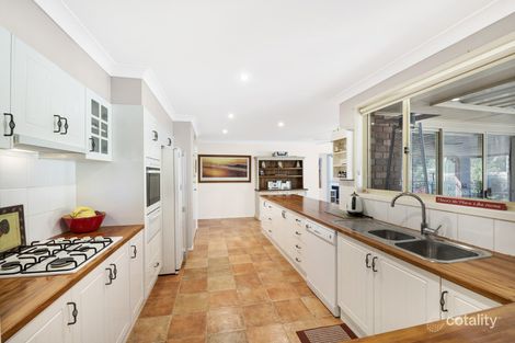 Property photo of 8 Tallowood Crescent Ourimbah NSW 2258