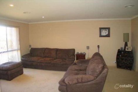 Property photo of 7 Pannamena Crescent Jerrabomberra NSW 2619