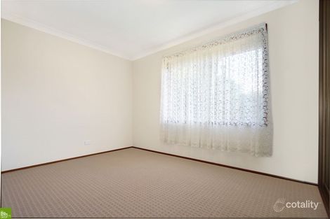 Property photo of 2/2 Robert Street Kanahooka NSW 2530