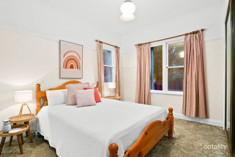 Property photo of 48 Urunga Parade Wollongong NSW 2500
