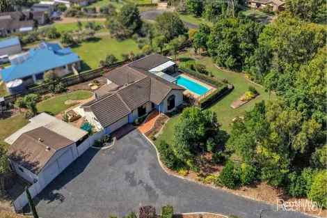 Property photo of 48 Currawong Road Gooburrum QLD 4670