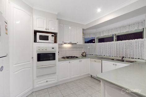 Property photo of 5 Telford Drive Berwick VIC 3806