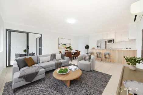 16/425 PINE RIDGE RD, RUNAWAY BAY, QLD 4216