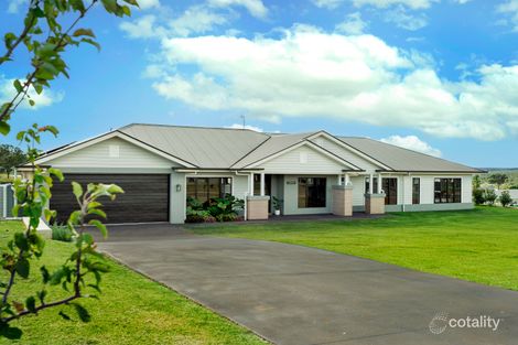 Property photo of 6 Daintree Crescent Meringandan West QLD 4352