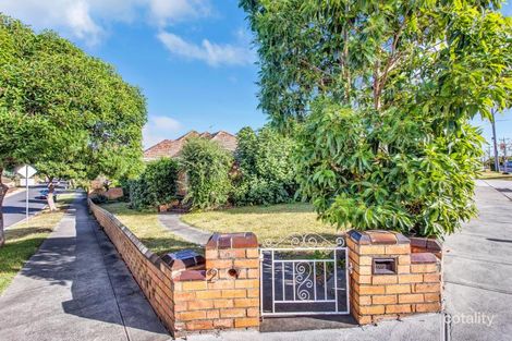Property photo of 2 Glenbervie Road Strathmore VIC 3041
