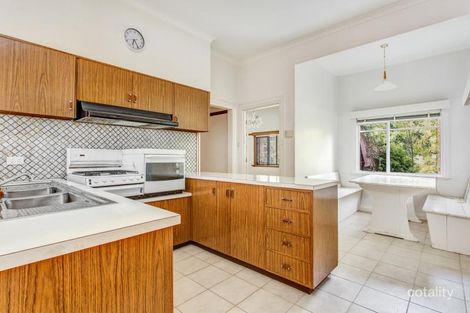 Property photo of 2 Glenbervie Road Strathmore VIC 3041