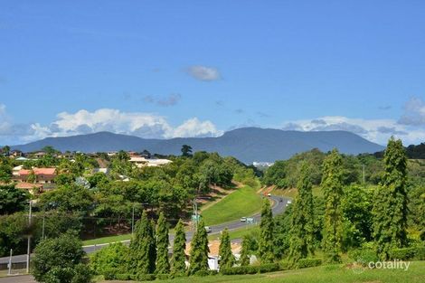 Property photo of 3 Brinsmead Terrace Kanimbla QLD 4870