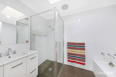 Property photo of 1/52 Rotherham Street Bateau Bay NSW 2261