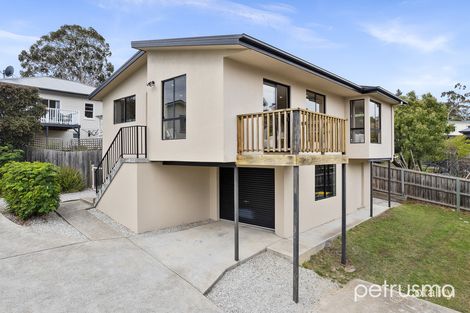 Property photo of 2/102 Gordons Hill Road Lindisfarne TAS 7015