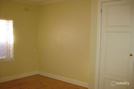 Property photo of 16 Lazarus Street West Bendigo VIC 3550