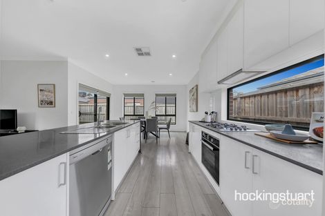 Property photo of 17 Highfield Drive Mickleham VIC 3064