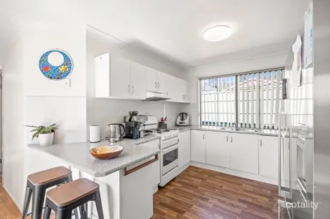 Property photo of 18 Nelmes Close Toronto NSW 2283