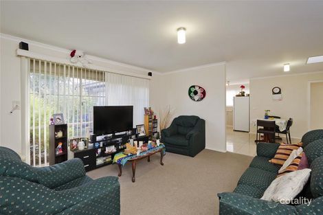 Property photo of 21 Argyle Crescent Werribee VIC 3030