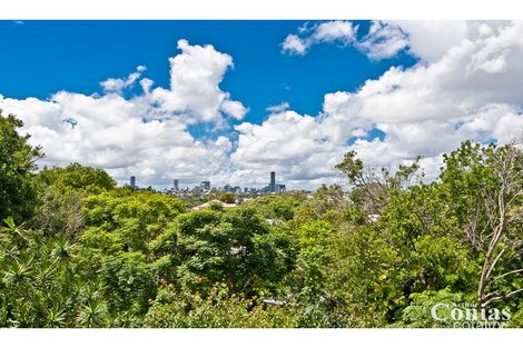 Property photo of 328 Waterworks Road Ashgrove QLD 4060