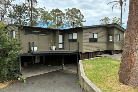 Property photo of 4 Valley Road Smiths Lake NSW 2428