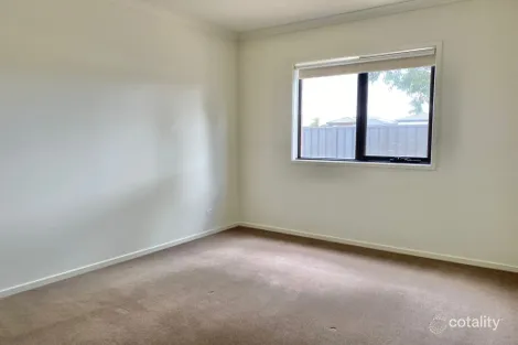 Property photo of 8 Yarrambat Street Manor Lakes VIC 3024