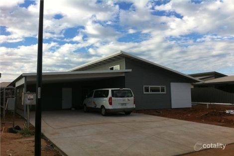 13 Jadura Cres, Baynton, WA 6714