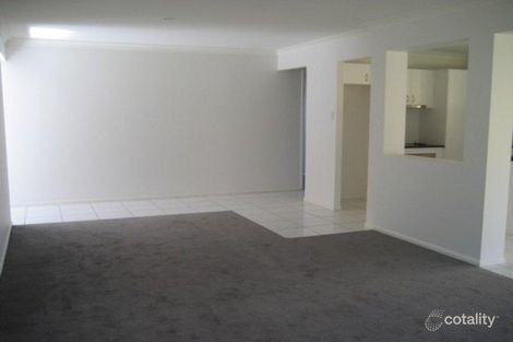 Property photo of 6 Charlton Place Regents Park QLD 4118
