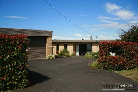 73-75 Westbury Pl, Deloraine, TAS 7304