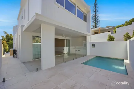 36 Brakes Cres, Miami, QLD 4220