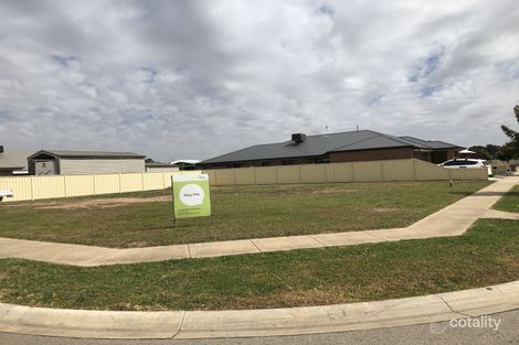 16 Senator Dr, Benalla, VIC 3672