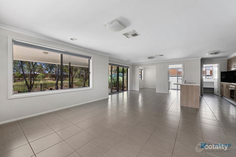 Property photo of 14 Robinson Way Yarrawonga VIC 3730