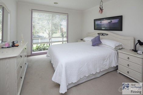 Property photo of 55 Breamlea Way Cranbourne West VIC 3977