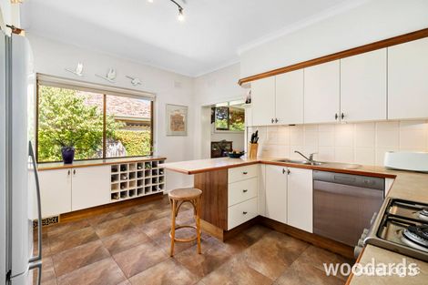 Property photo of 11 Adrienne Crescent Mount Waverley VIC 3149