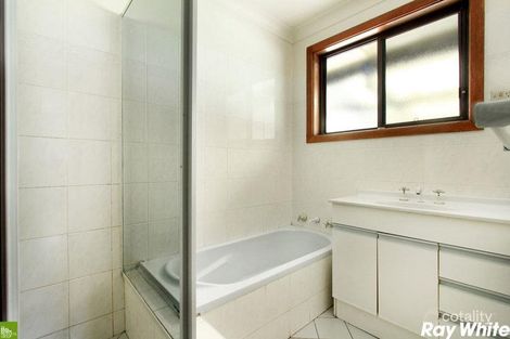 Property photo of 8 Centenary Road Albion Park NSW 2527