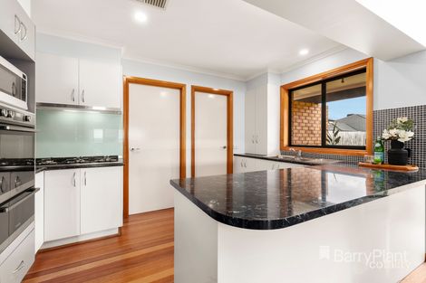 Property photo of 9 The Gables South Morang VIC 3752