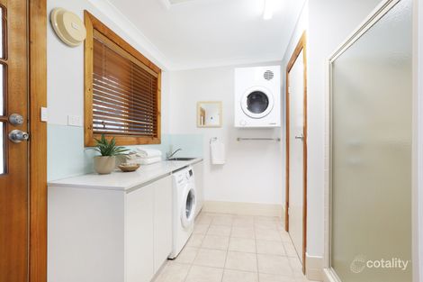 Property photo of 9 Lismore Street Bellambi NSW 2518