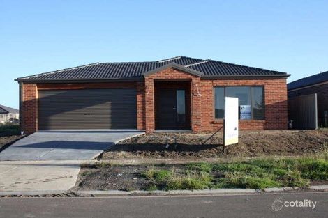 Property photo of 18 Limerick Road Cranbourne East VIC 3977
