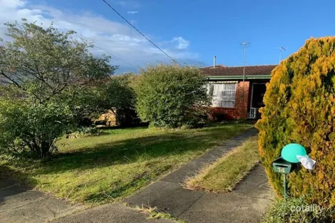 14 Heesom Cres, Churchill, VIC 3842