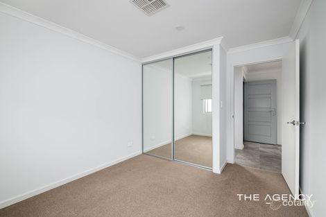 Property photo of 4C Plane Court Beldon WA 6027