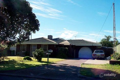 32 Loris Way, Kardinya, WA 6163