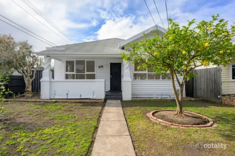 40 Oamaru St, Northcote, VIC 3070